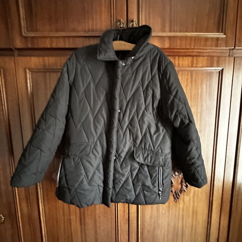 Women's jacket like new, black