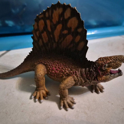 Schleich Dimetrodon figure like new, prehistoric reptile