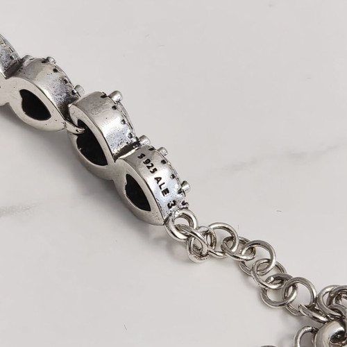 Pandora Sparkling Halo Heart bracelet like new, silver 925