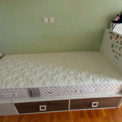 Children's bed used 1.90×0.84 with 3 drawers and storage space