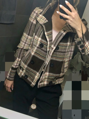 Checked brown coat like new, size large