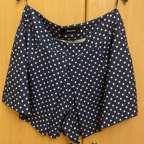 Skirt shorts used blue white polka dot large