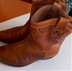 Μπότες δερμάτινεςcowboy style
