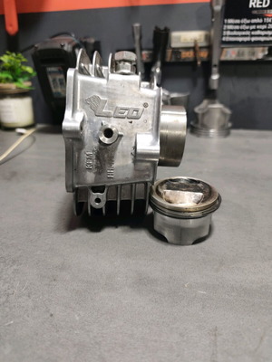 Cylinder piston 56mm red Leo used, six-valve cylinder
