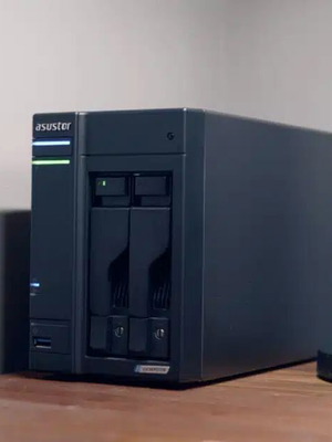 Asustor NAS AS6302T 2 x LAN 1Gbit се предлага с 2 диска от 500GB