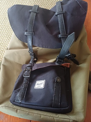 Herschel backpack used, green, shoulder type