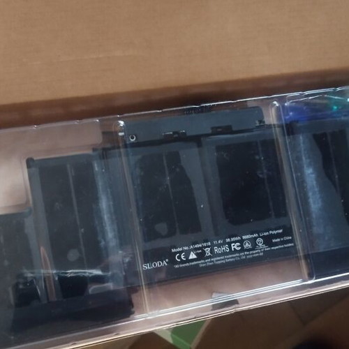 Apple MacBook battery A1494 A1618 A1281 A1577 new with damaged packaging