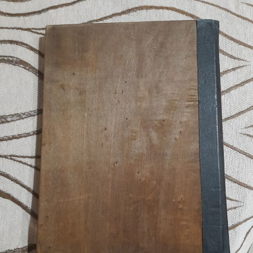 Vintage photo album with wooden cover by Χειροτέχνειον, like new