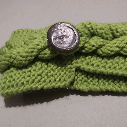 Headband with braid new, green