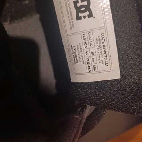 DC Crisis men's sneakers grey like new, size 45