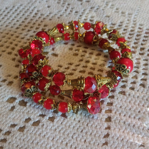 Boho handmade bracelet red and gold new