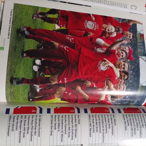 Περιοδικό Guerin Sportivo #10 Οκτώβριος 2010 σαν καινούργιο, ιταλική γλώσσα