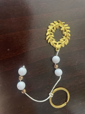 Keychain like new, white