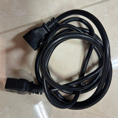 C19-C20 cable used, black 2.5 meters
