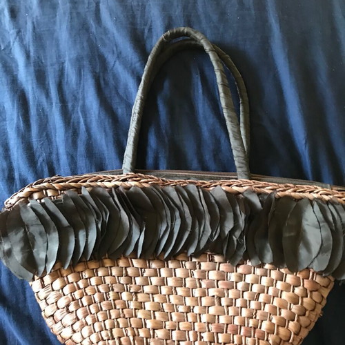 Large straw handbag like new, brown with satin details
