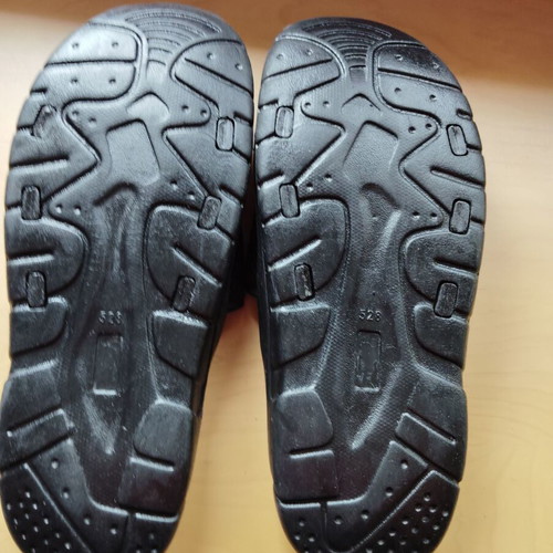 Nicks World men's slippers used, size 45, black