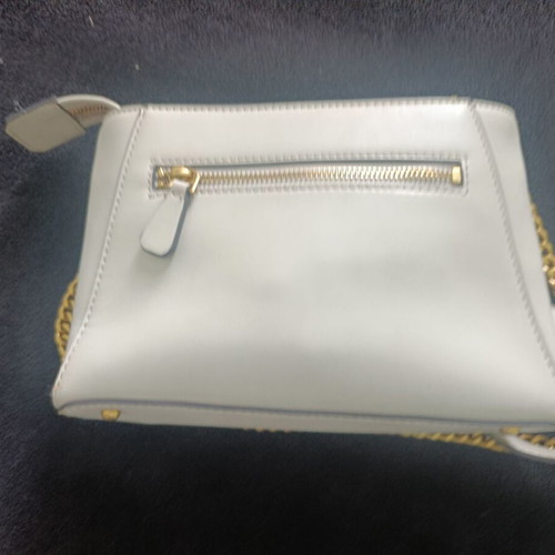 Guess shoulder bag used, ice white with gold chain