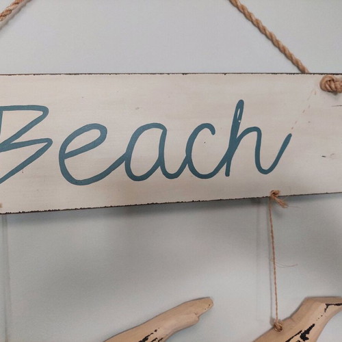 Wooden wall decoration swimmer like new