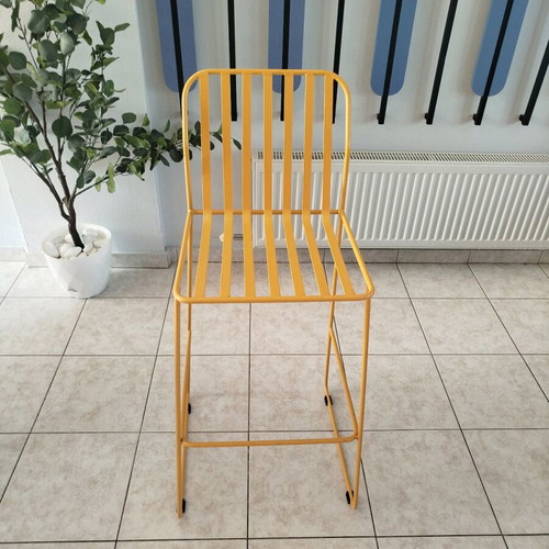 Stools like new, iron with backrest, pack of 20