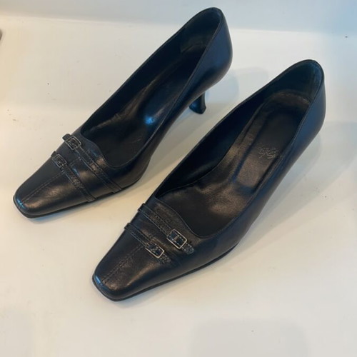 Leather pumps used, size 38, black, 5cm heel