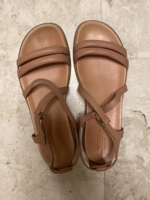Ecco sandals size 38 like new, pink nude