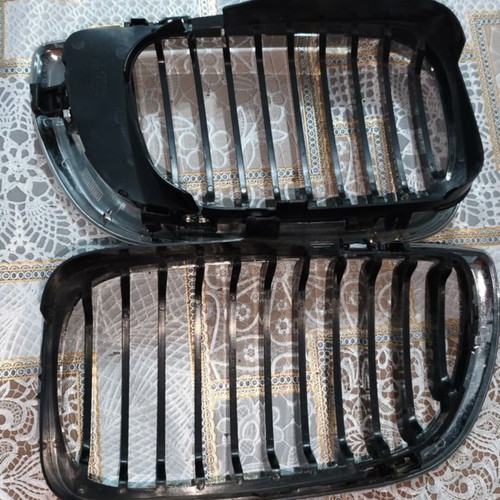 BMW E46 Facelift Kidney Grilles new condition
