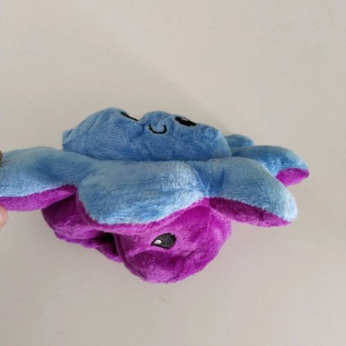 Reversible plush octopus like new