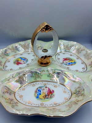 Vintage porcelain triptych plate like new with gold details