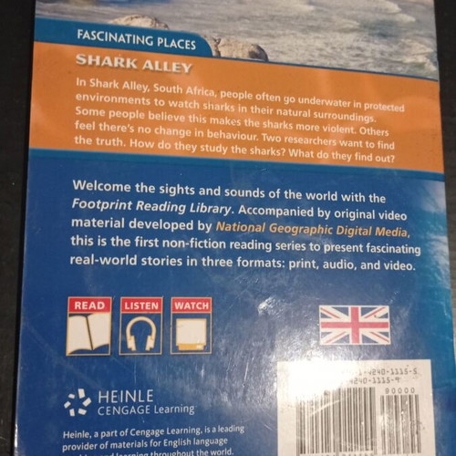 National Geographic Shark Alley English Learning Book like new with CD