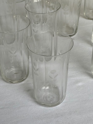 Set of 24 Crystal Art Deco Antique Glasses used