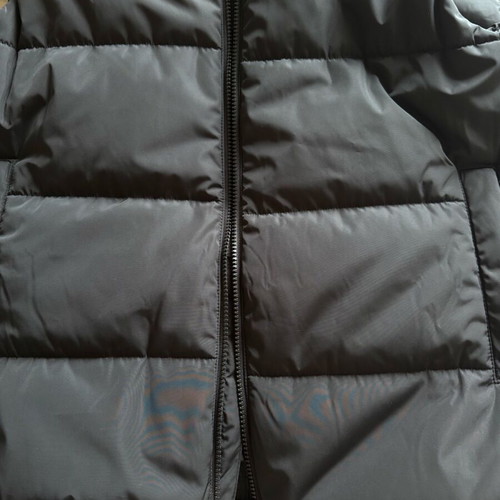 Adidas black puffer vest Small like new