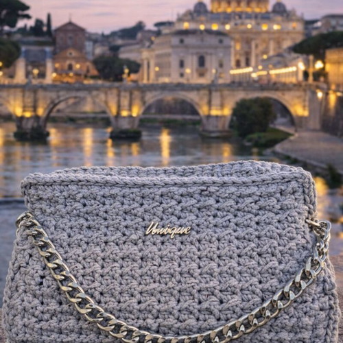 Knitted crossbody bag new with crochet and metal chain