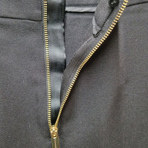 H&M Mini Skirt like new, black and gold, size S