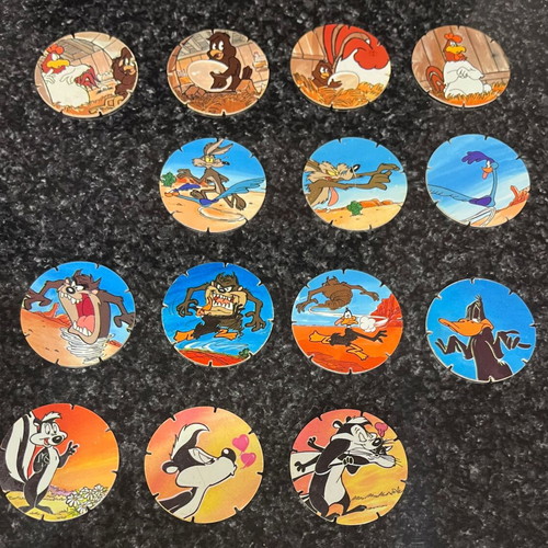 Looney Tunes caps used, set of 31, minor wear