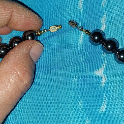 Hematite necklace like new, black, stress protection
