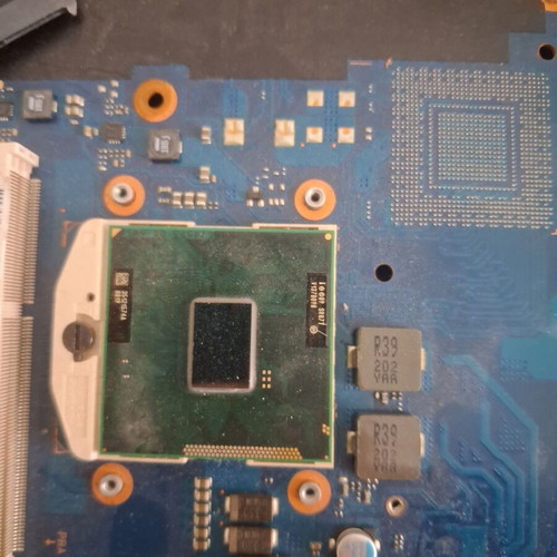 Intel Core i3-2330M processor