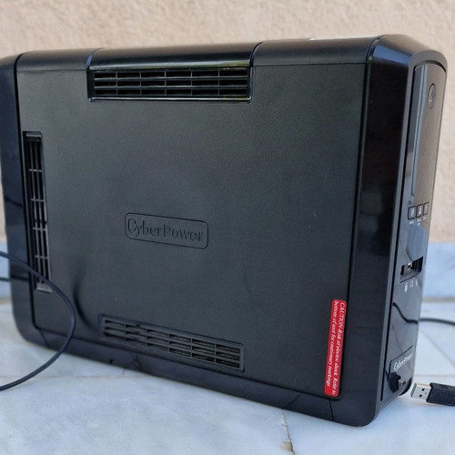 CyberPower CP1300EPFCLCD UPS Line-Interactive 1300VA 780W used with 6 Schuko outlets