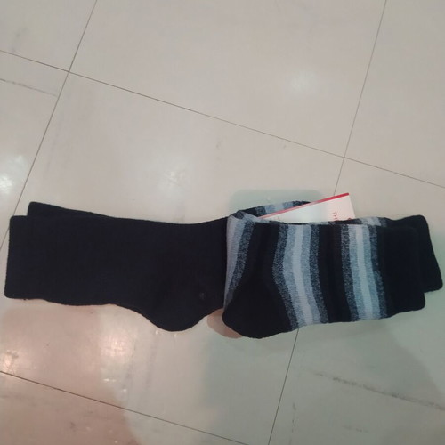 Thick socks new, two pairs size 39-42, black and gray
