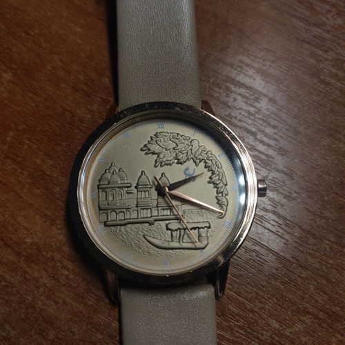 Watch and earrings new