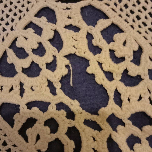 Handmade crochet doily vintage used, 82×50cm