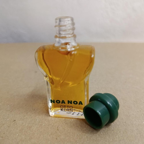 Noa Noa by Otto Kern Miniature Perfume Eau de Toilette 5 ml like new