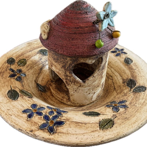 Ceramic plate and ceramic house handmade new