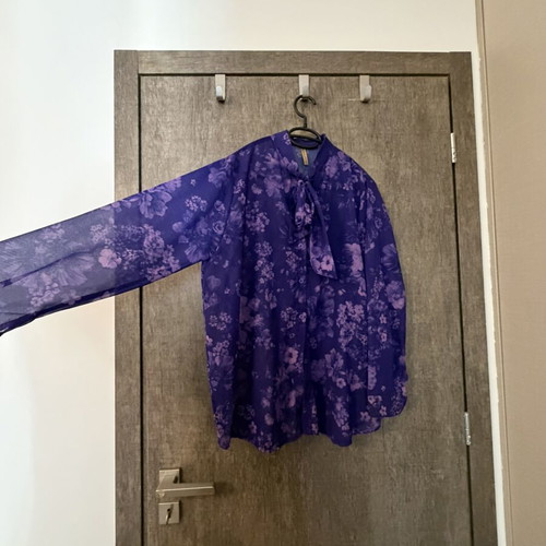 Purple shirt with transparency and flowers, like new, one size