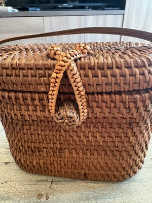 Small women's bag handmade from rattan, new, size 21/15