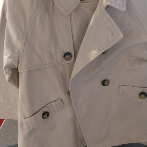 Zara kids trench coat 6 years like new, beige