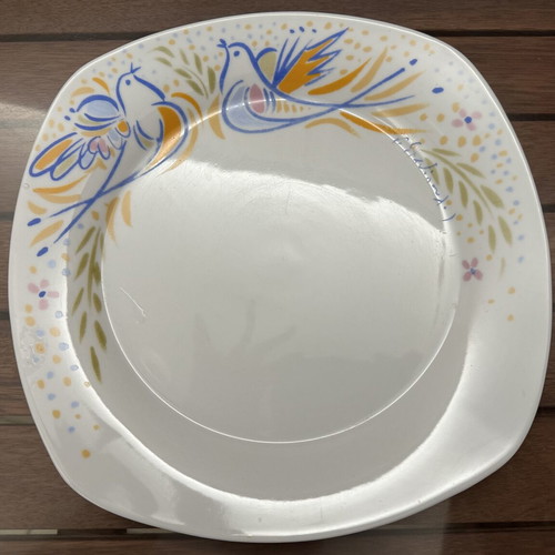 Collectible porcelain plate with G. Stathopoulos design, set of 12