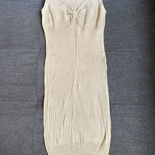 Beige dress like new, size S, thin women's