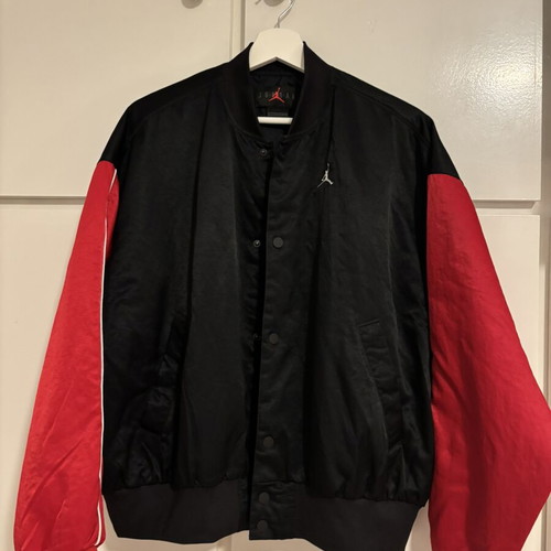 Jordan W J FLT Renegade Core bomber jacket black gym red white