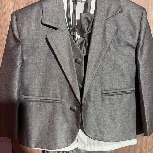 Baby suit like new, 12 months