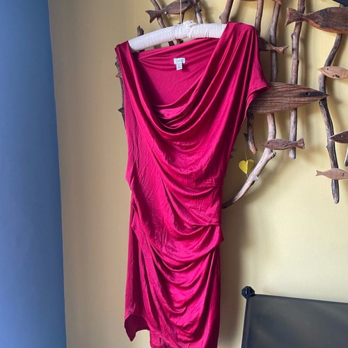 Draped asymmetrical dress like new, size S, ruby color